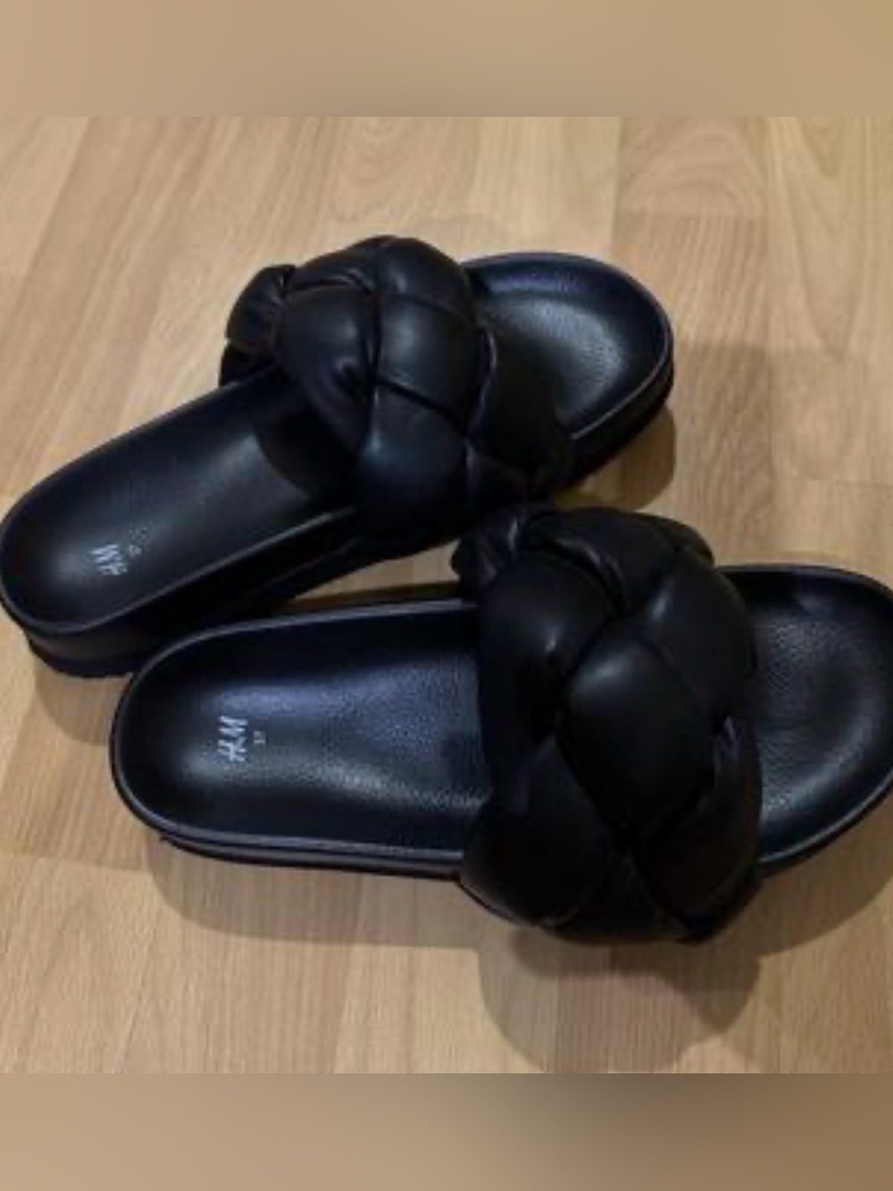 H&M Women's Black Braided Slide Sandals 100% Genuine Leather NWT.